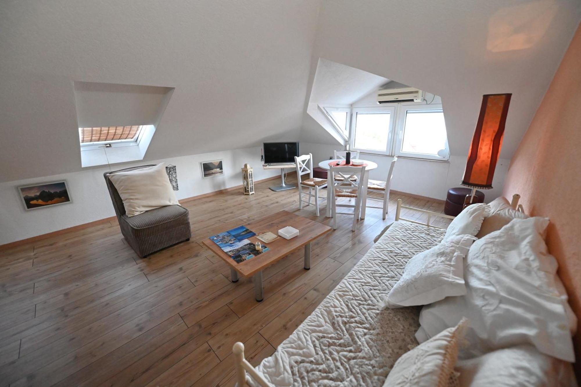 Eke Irin Apartments Ohrid Exterior photo